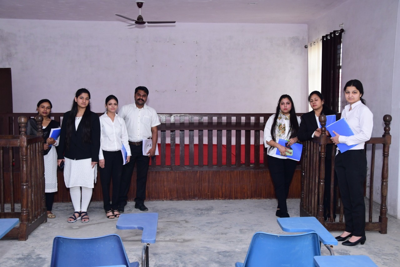Moot Court Hall Practice